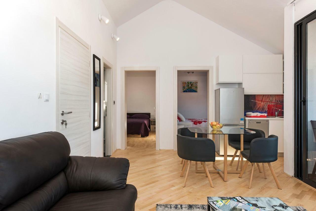 Apartman Kurika Šibenik Esterno foto